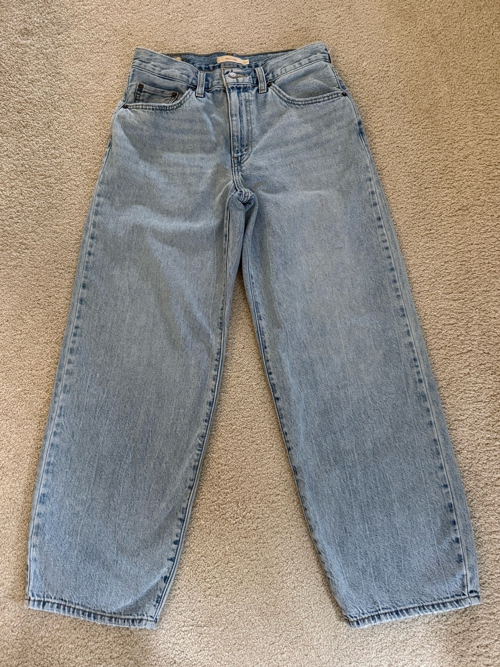 Levi's Light Wash Baggy Daddy Women’s Jeans